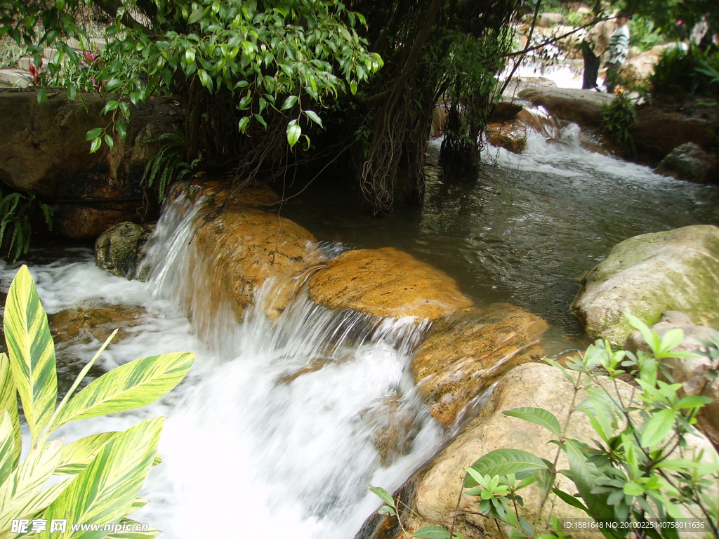 天河公园 小溪 山涧 流水 园林