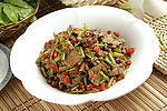 小炒黄牛肉