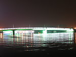 郑东新区拱桥夜景
