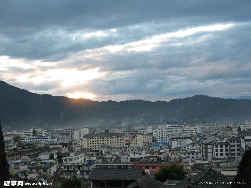 丽江