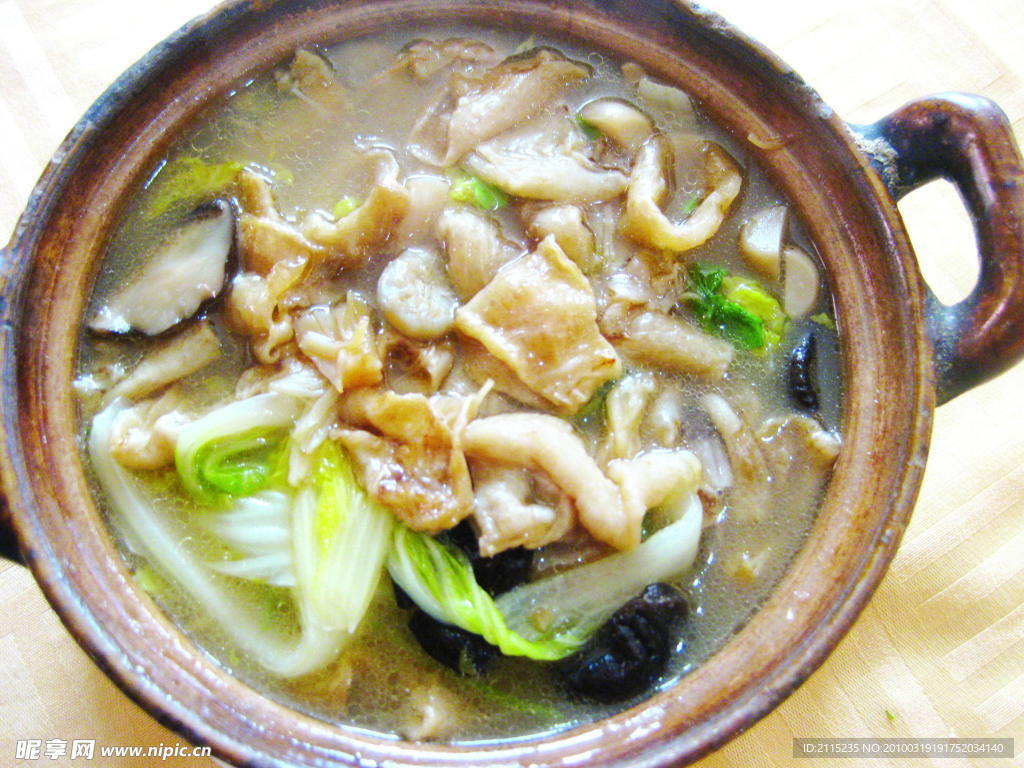 娃娃菜鱼膘煲