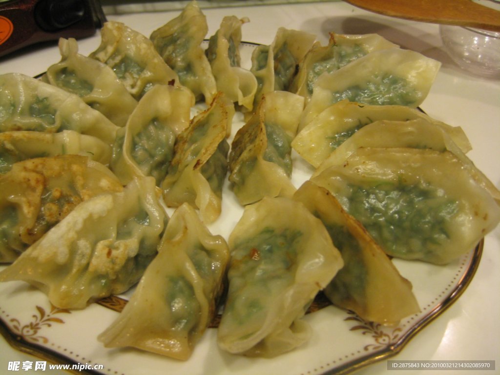 玻璃饺子