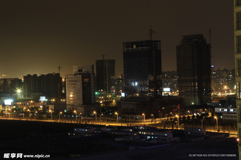 小区夜景