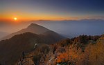高山夕阳