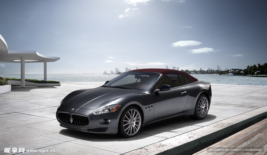 玛莎拉蒂Maserati GranCabrio