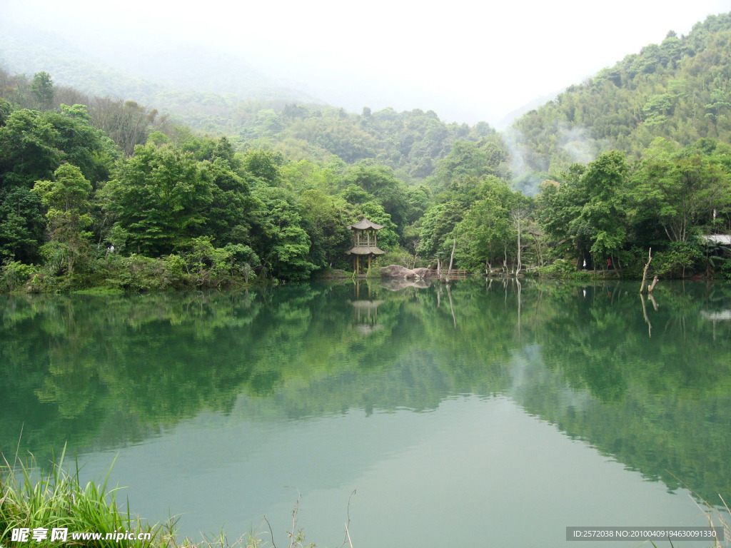 湖景