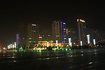 广场夜景