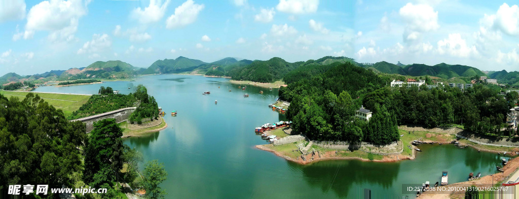 水库景