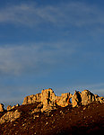 山水风景 风景名胜 自然风景 旅游印记 西藏 峰峦 陡峭