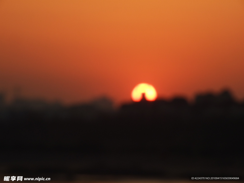 夕阳幻景