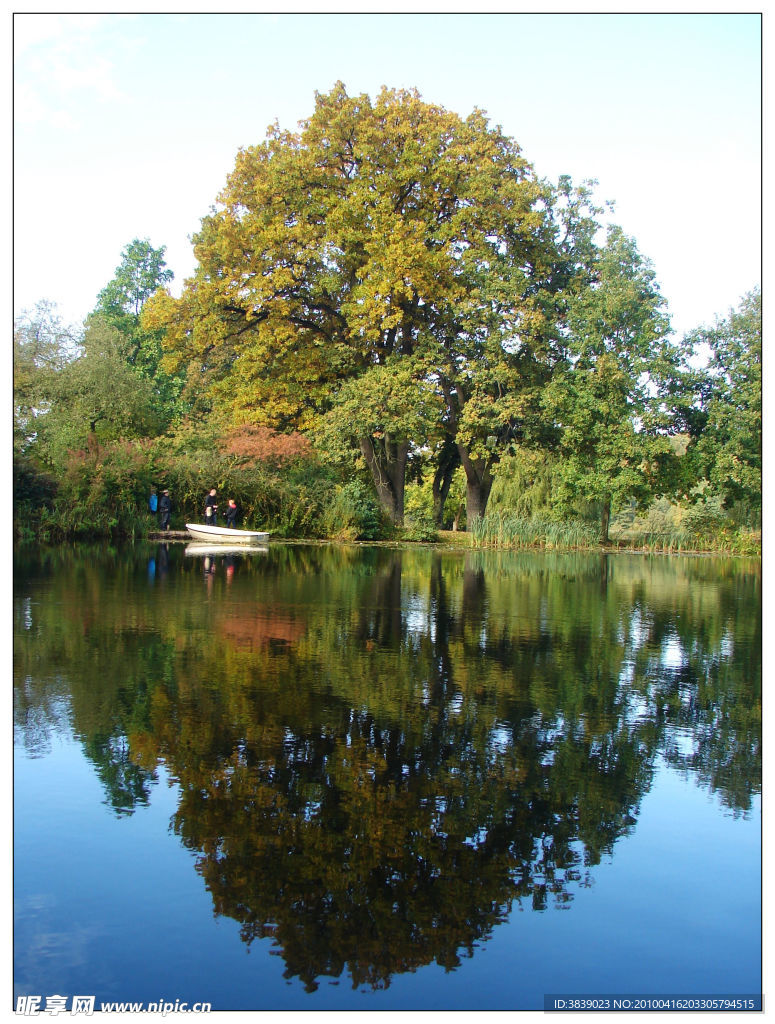 夏日皇宫花园 Summer Palace Gardens