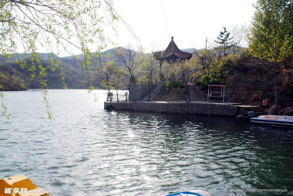 湖光山色