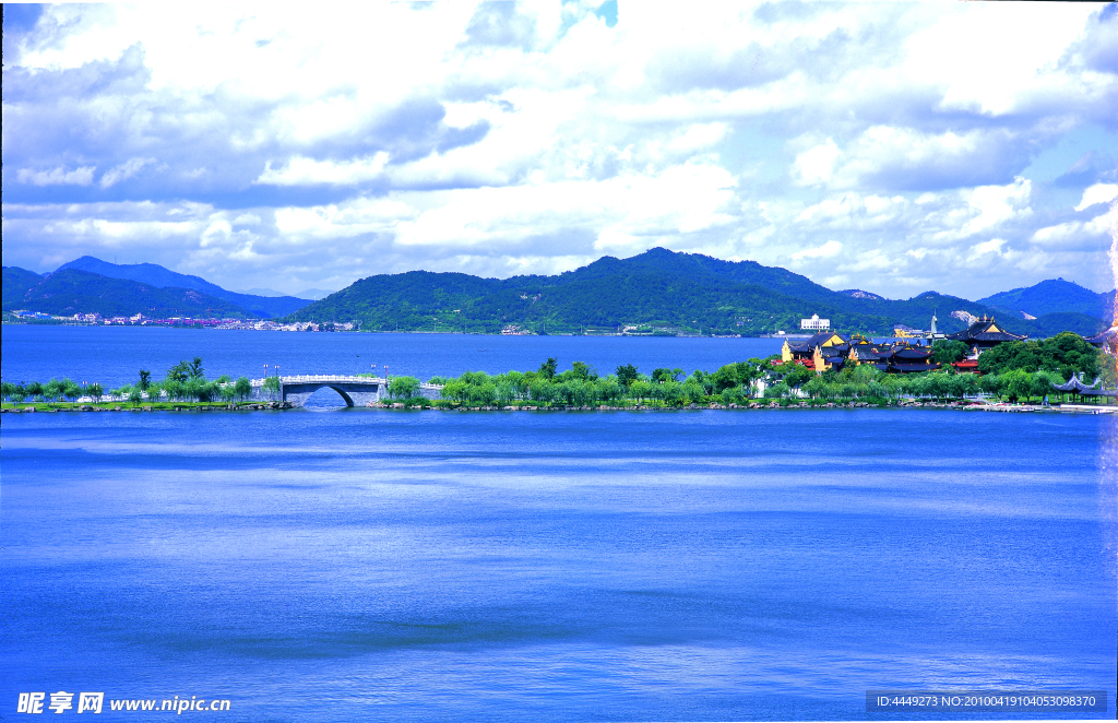 东钱湖