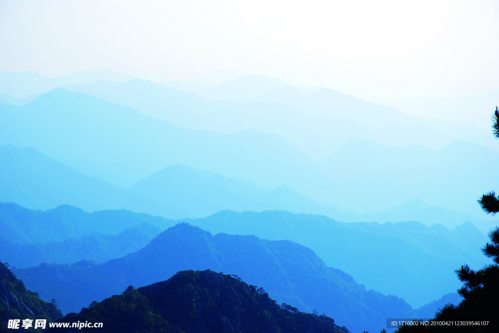 山峦