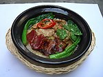 肉片腊味煲仔饭