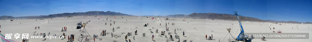 诺北干湖底火人艺术节（又名燃烧的男人节） Burning Man 全景