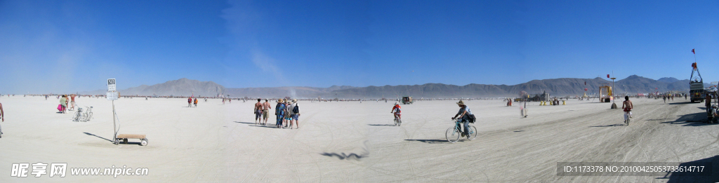 诺北干湖底火人艺术节（又名燃烧的男人节） Burning Man 全景
