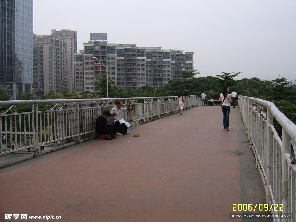 城市风景天桥