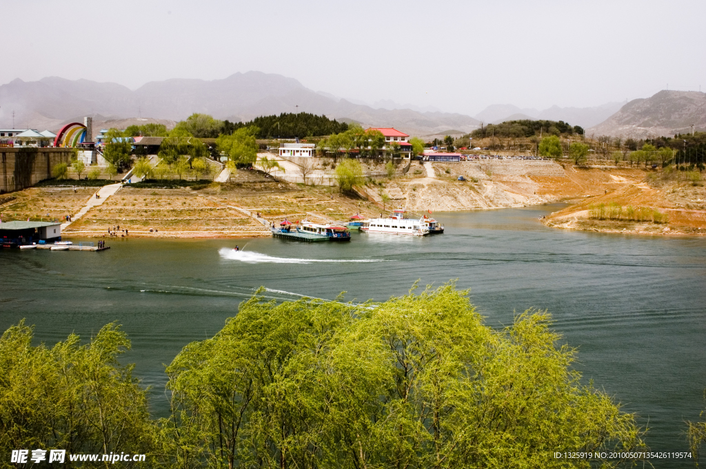 金海湖