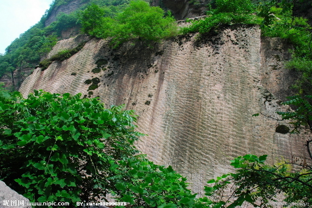 龙潭大峡谷