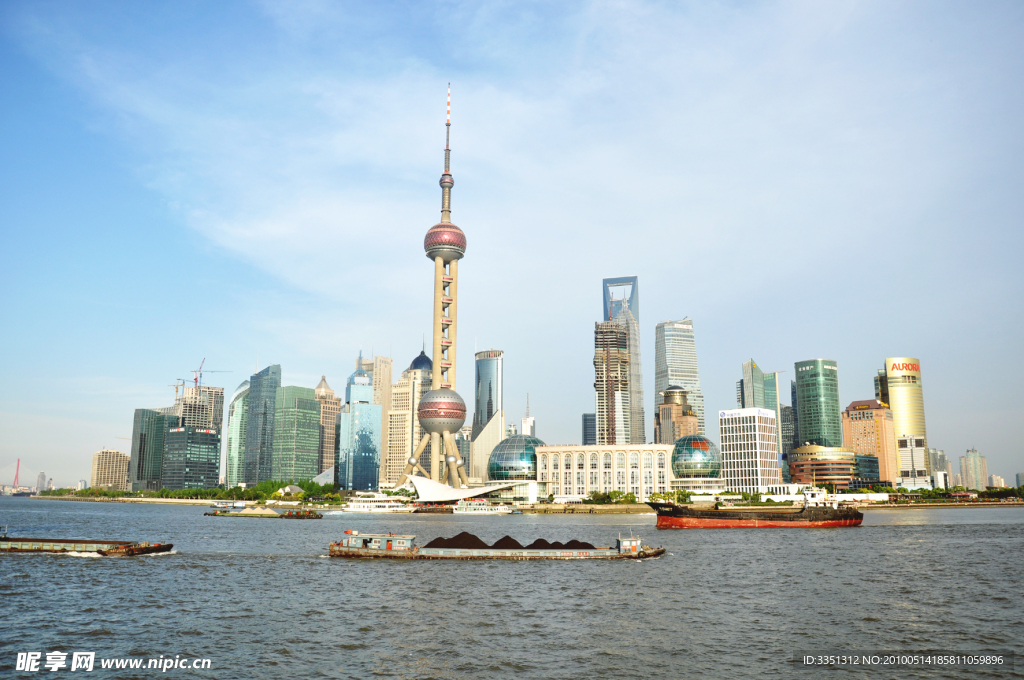 上海 外滩 楼 电视台 电视塔 大海 水 船
