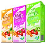 蒙牛果蔬酸酸乳饮料包装效果图