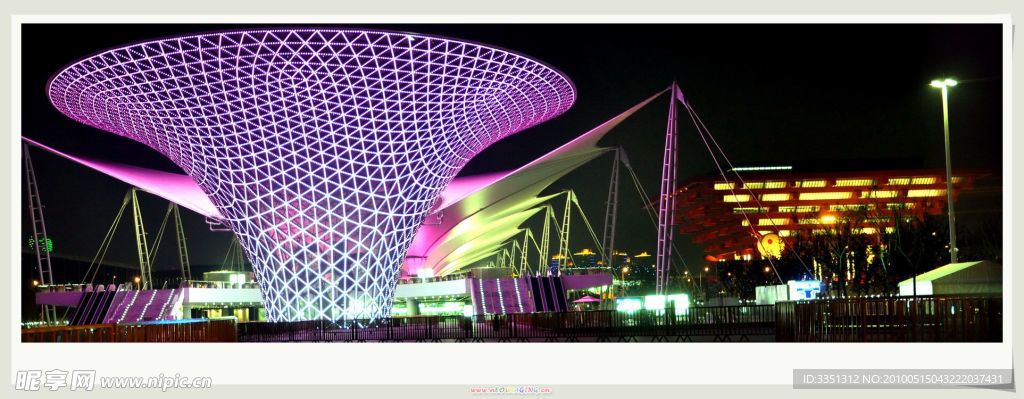 世博会 晚上 中国馆 园林 灯光 美丽