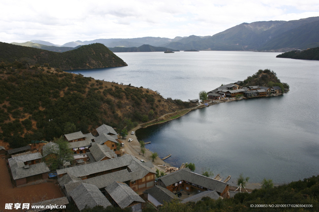 美丽的泸沽湖