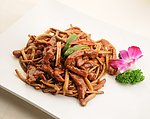 茶树菇牛肉