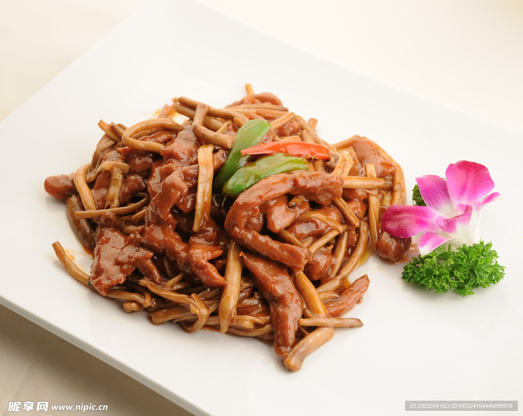 茶树菇牛肉