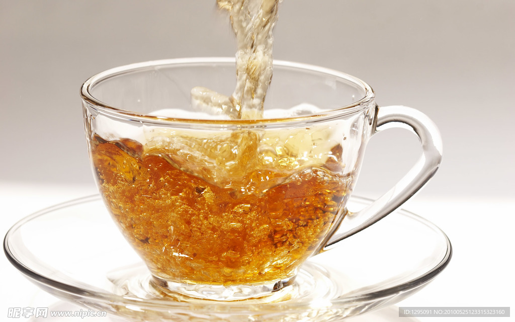 杯子 茶水