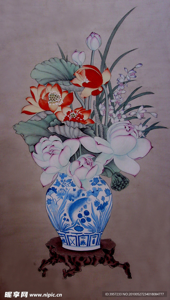 瓷花瓶