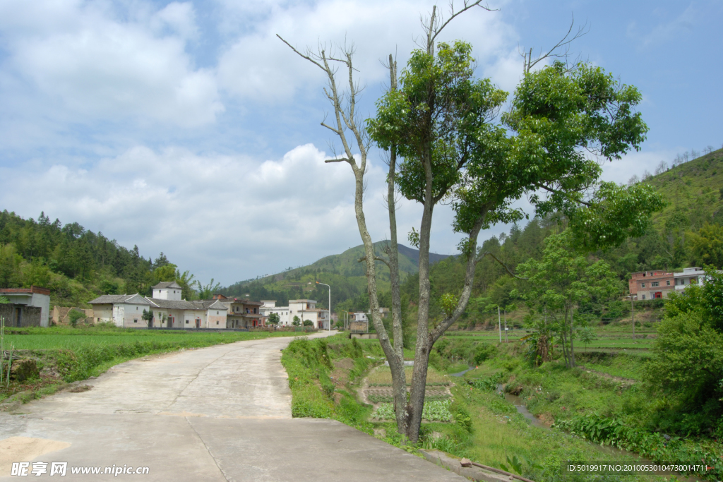山村美景