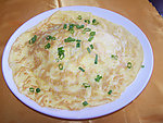 大蒜焖粉皮 鸡蛋饼