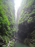 坐龙峡