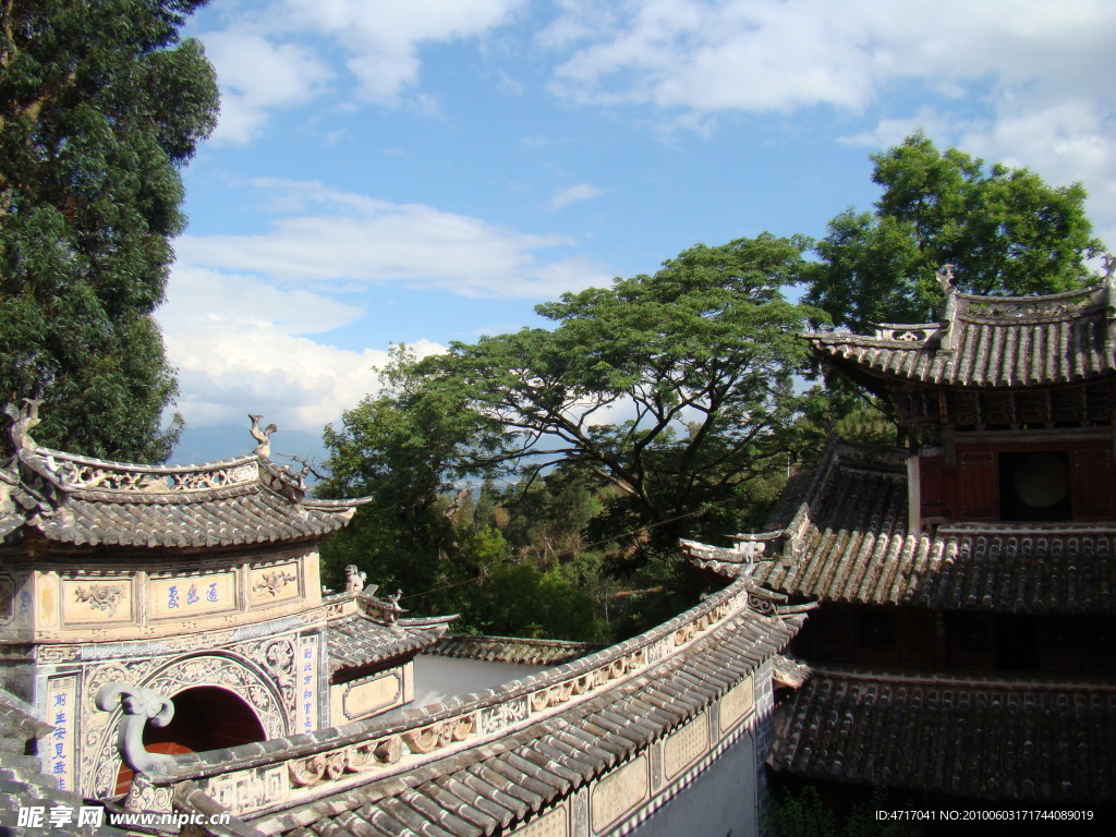 龙华寺