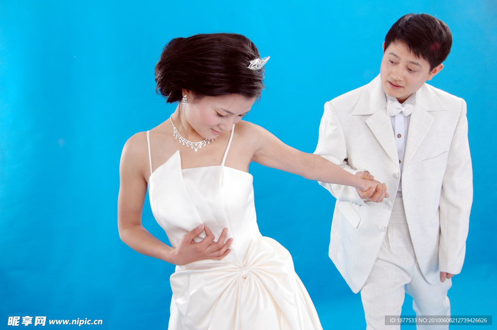 婚纱原图未修毛片
