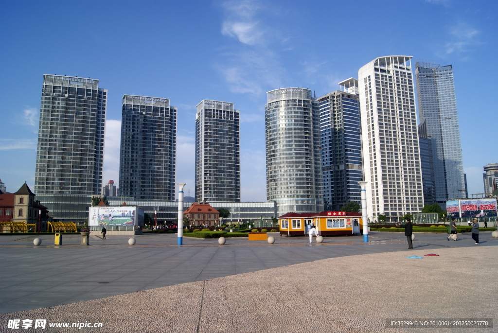 烟台海滨高层建筑