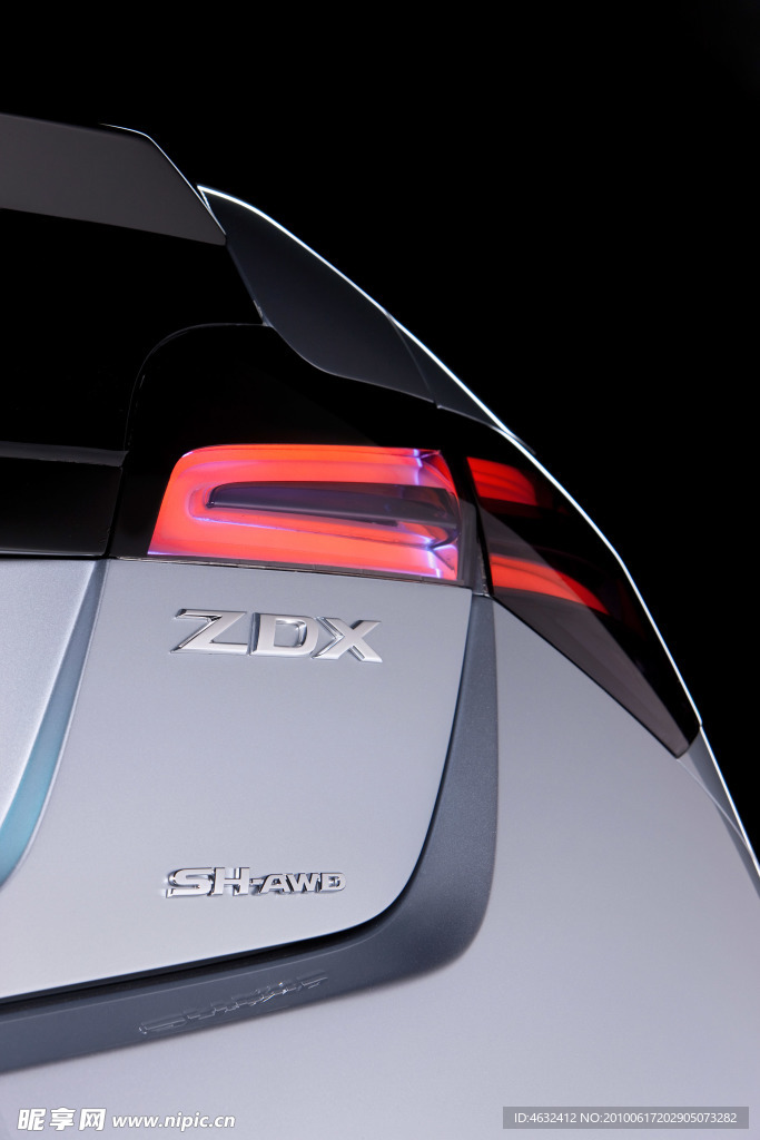 2009款讴歌ZDX概念车