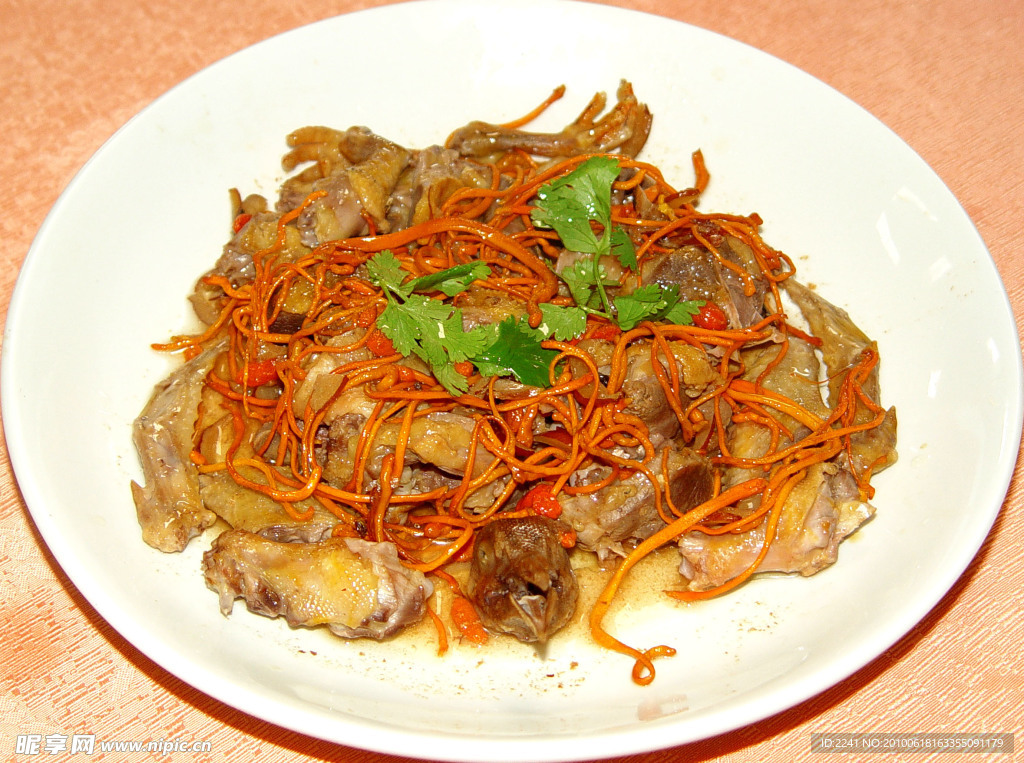 虫草花蒸乳鸽28元只