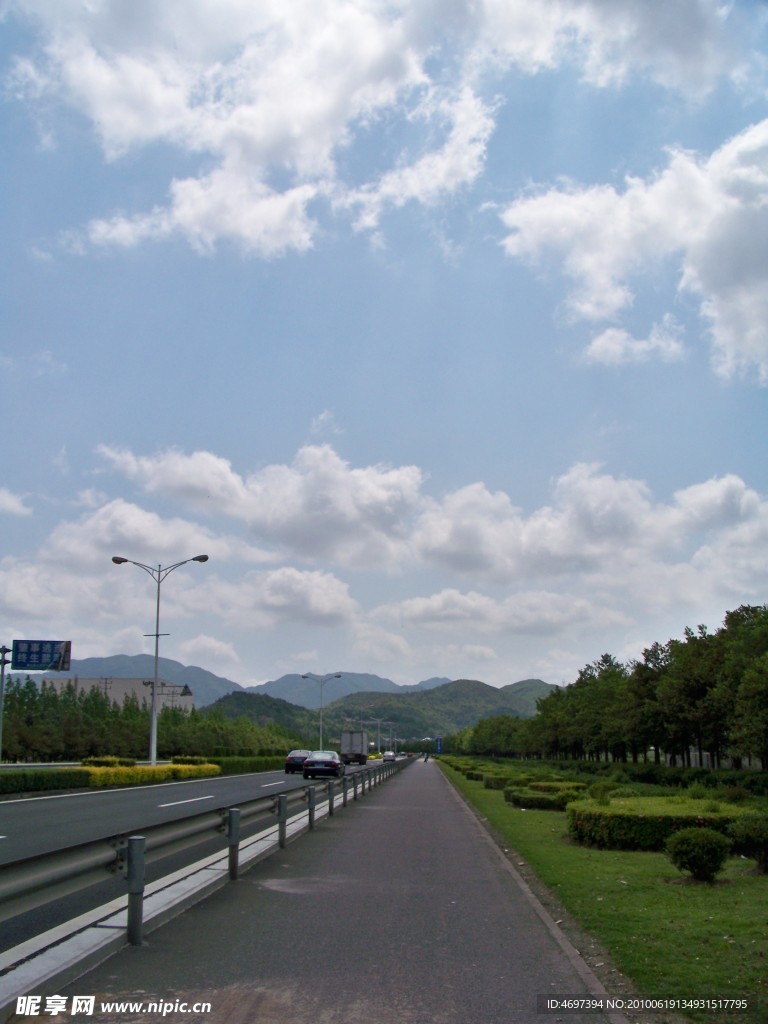 马路