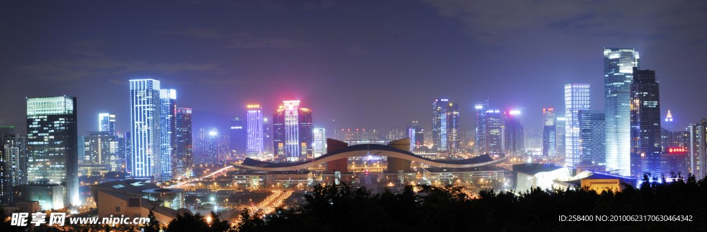 深圳市民中心夜景