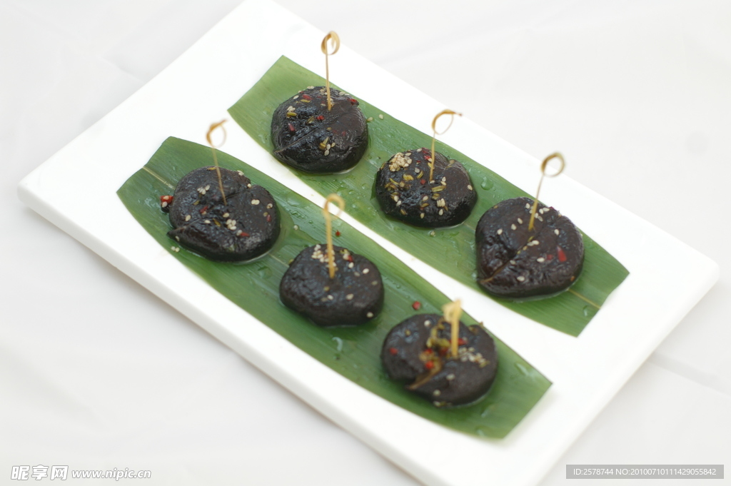 黑米豆芽