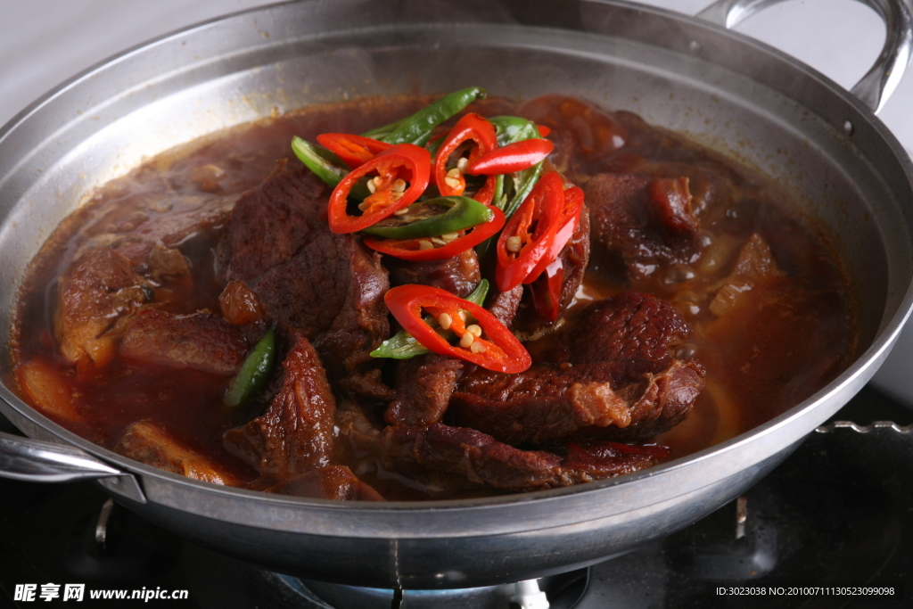 牛肉锅仔