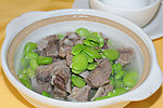 排骨蚕豆煲