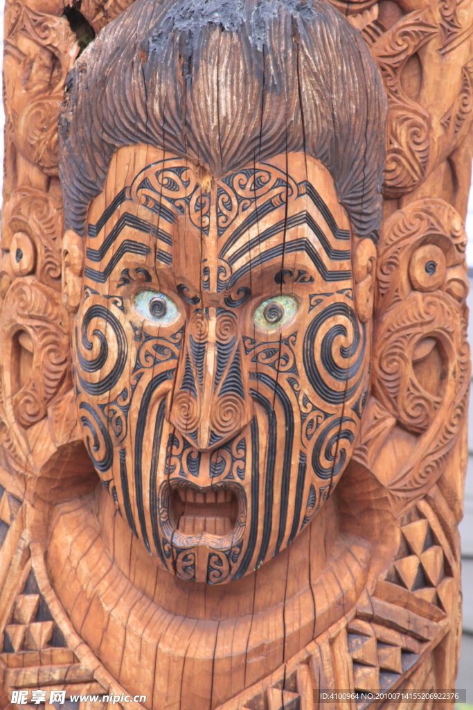 奥克兰毛利人木雕