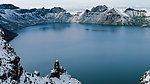 白雪皑皑的富士山