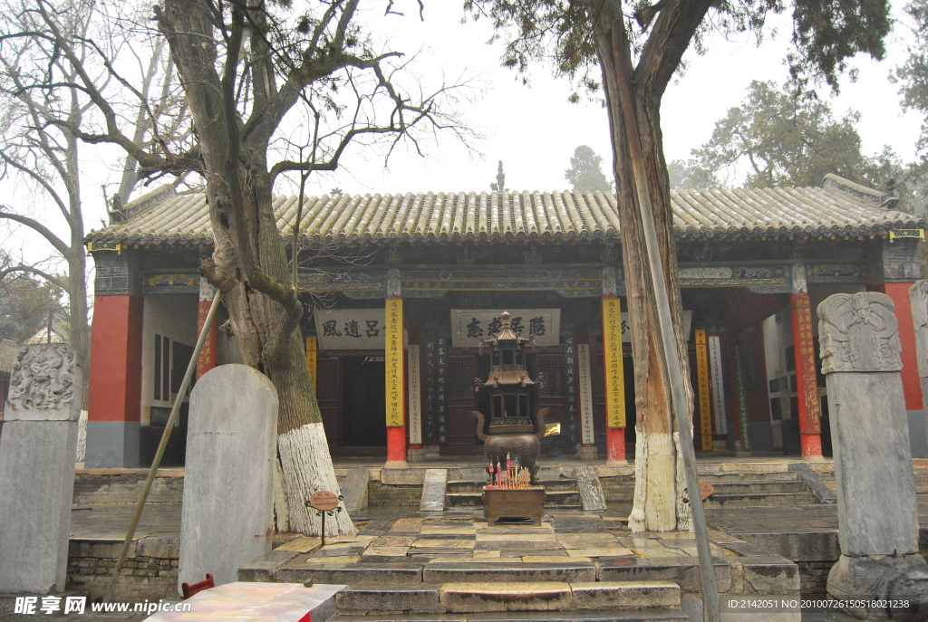 南阳卧龙岗