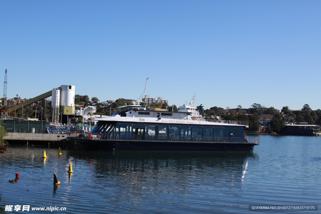 悉尼海边船