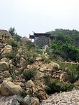 房山区百草畔景区山路旁药王庙